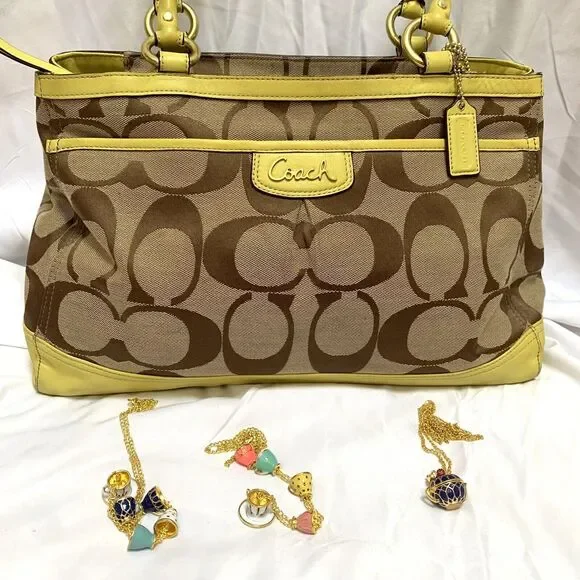 Cobalt Blue Enamel Painted Teapot Tea Pot Charm Pendant Yellow Gold-Tone - Picture 14 of 15